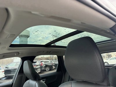 2022 Volvo XC60 Momentum