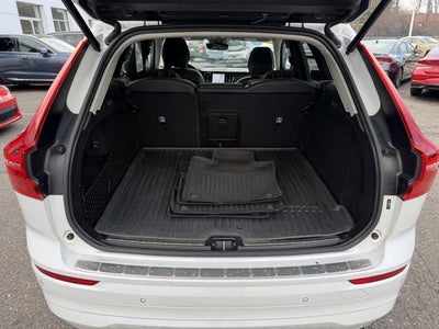 2022 Volvo XC60 Momentum