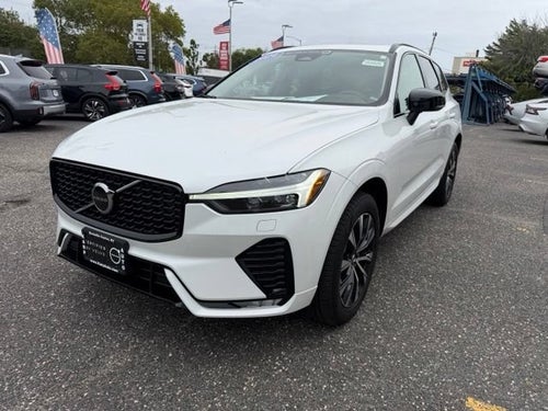2024 Volvo XC60 Core Dark Theme