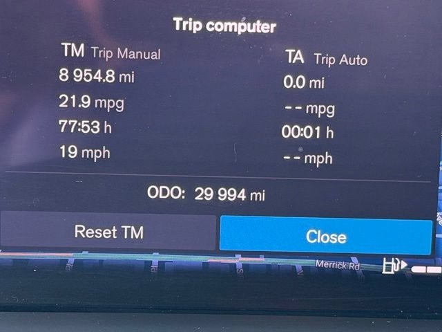 2024 Volvo XC60 Plus Dark Theme