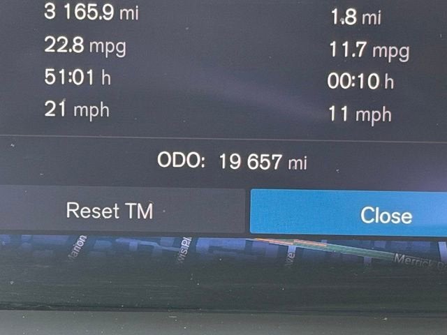 2024 Volvo XC60 Plus Dark Theme