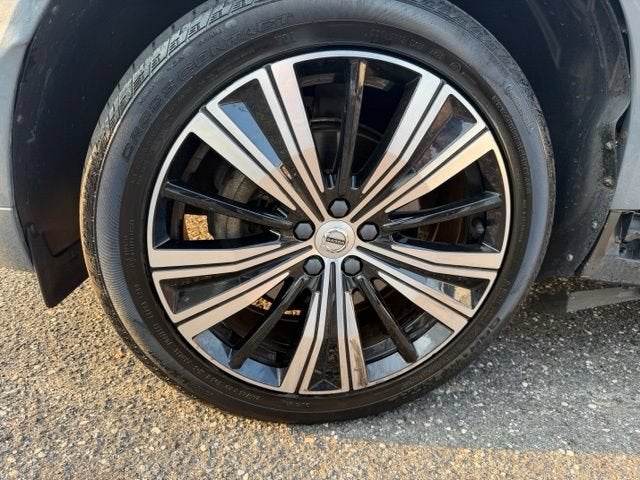 2022 Volvo XC60 Inscription