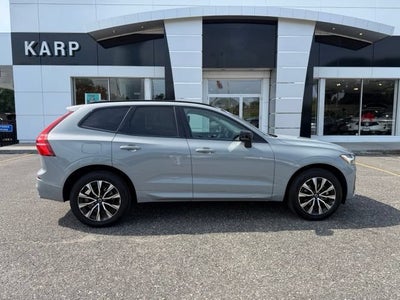 2024 Volvo XC60 Plus Dark Theme