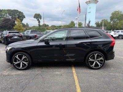 2024 Volvo XC60 Ultimate Dark Theme