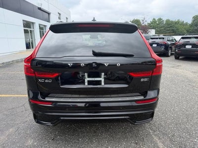 2024 Volvo XC60 Ultimate Dark Theme