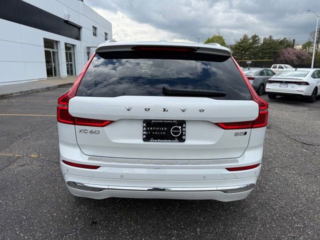 2023 Volvo XC60 Plus Bright Theme