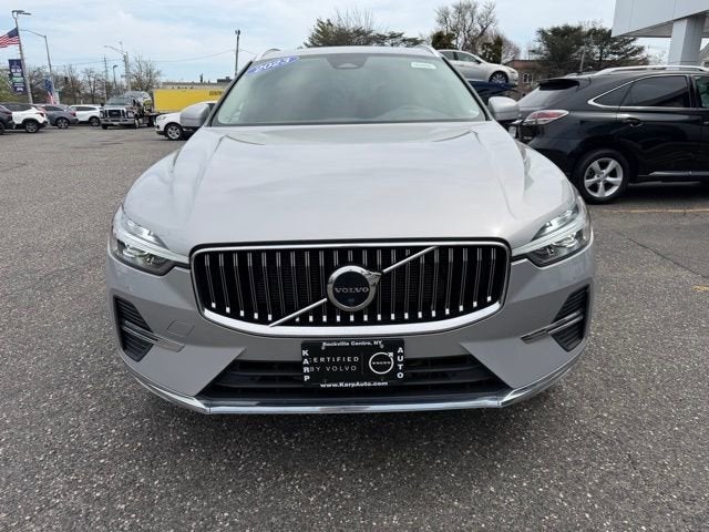 2023 Volvo XC60 Plus Bright Theme
