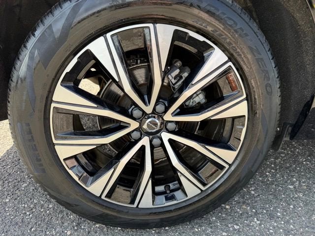 2023 Volvo XC60 Plus Bright Theme