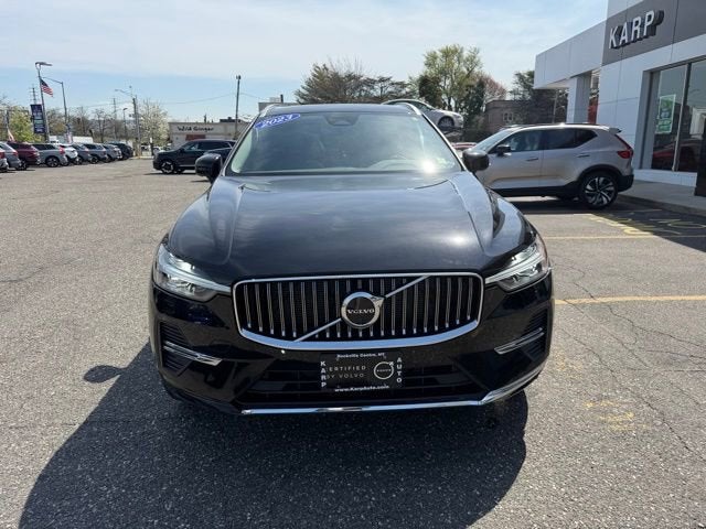 2023 Volvo XC60 Plus Bright Theme