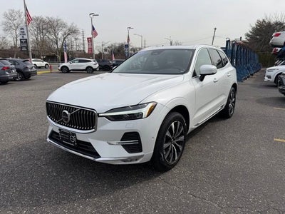 2023 Volvo XC60 Plus Bright Theme