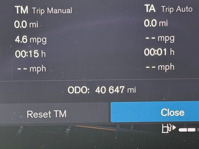 2023 Volvo XC60 Plus Bright Theme