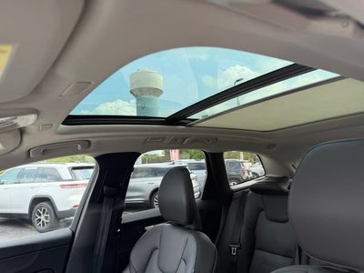 2023 Volvo XC60 Core