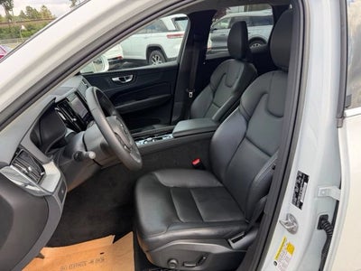 2023 Volvo XC60 Core