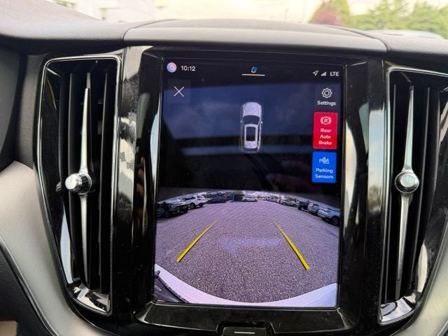 2023 Volvo XC60 Core