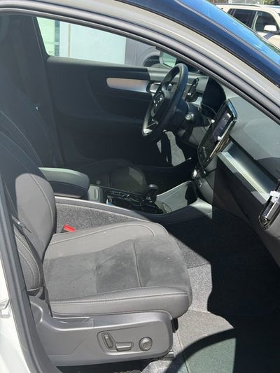 2026 Volvo XC40 Plus
