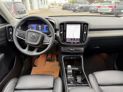 2024 Volvo XC40 Plus Dark Theme