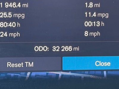 2024 Volvo XC40 Plus Dark Theme