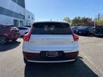 2023 Volvo XC40 Core