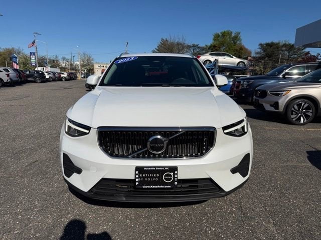 2023 Volvo XC40 Core