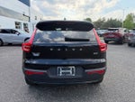 2023 Volvo XC40 Plus Dark Theme