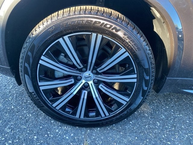 2025 Volvo XC90 Plus