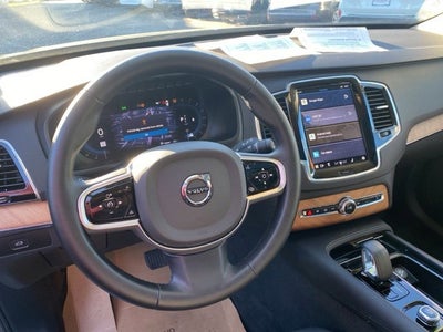 2025 Volvo XC90 Plus