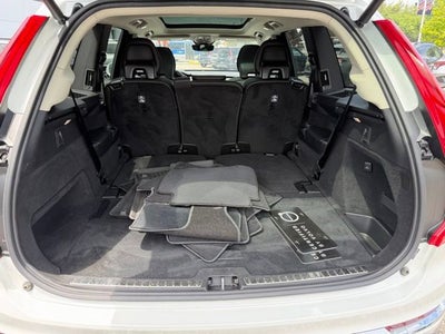 2025 Volvo XC90 Core