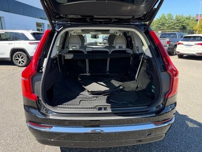 2025 Volvo XC90 Core