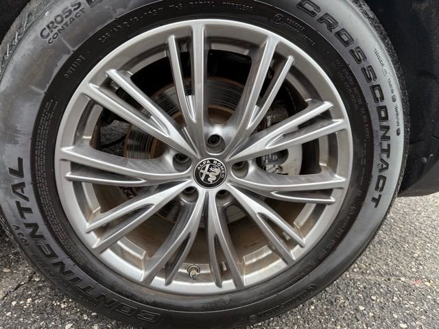 2023 Alfa Romeo Stelvio Sprint